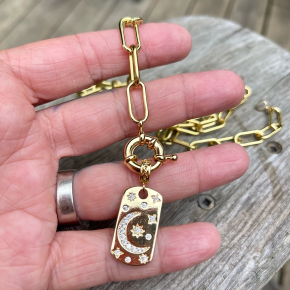 Celestial Necklace - Picture 1 of 6